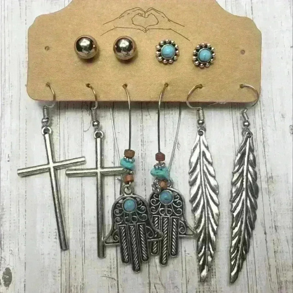 NWT Bohemian Vintage Earrings Silver Alloy Turquoise - Picture 1 of 8